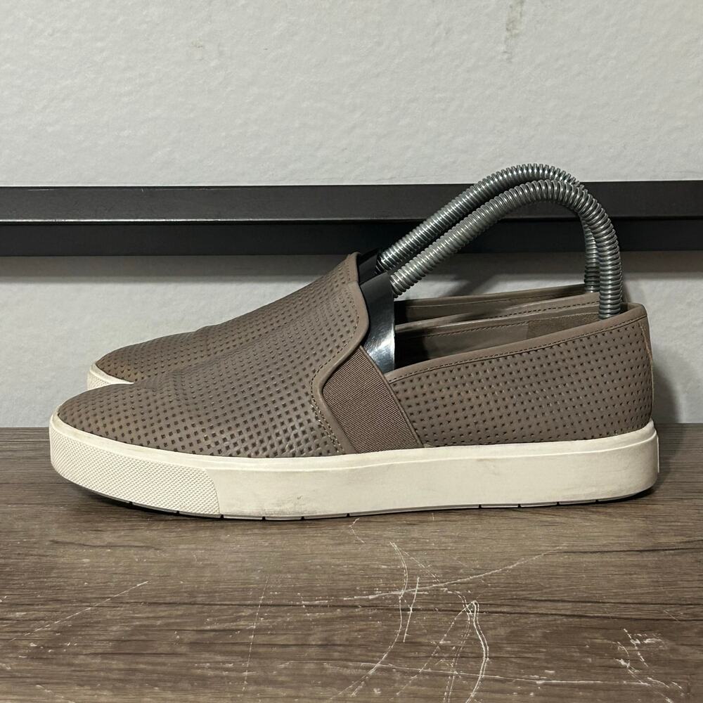 Vince Blair Perforated Women’s Sip-On Leather Shoes Sneakers Size 6.5 Duranodic
